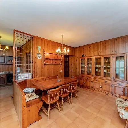Holiday home Eagle House, Vista Lago Pazzesca