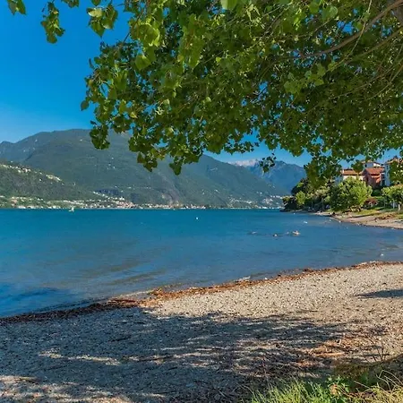 Eagle House, Vista Lago Pazzesca *